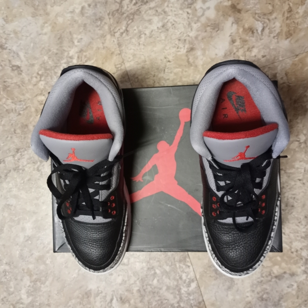 2018 Air Jordan Retro 3 Back Cements